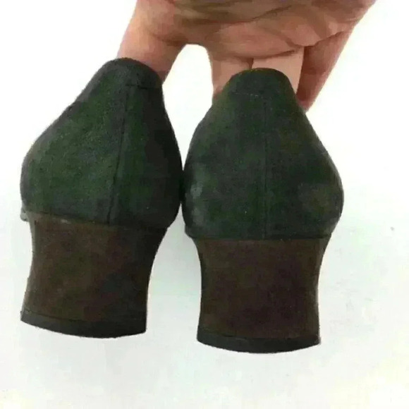 Talbots Heels Size 8 N Italian Suede Cap Toe - Picture 6 of 8